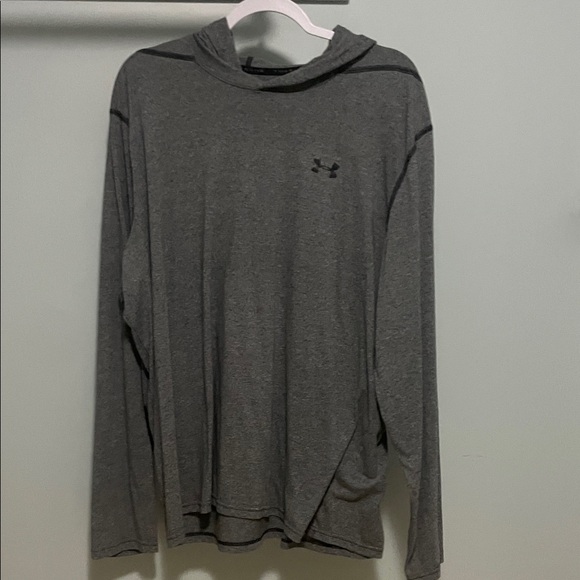 Under Armour Other - Under Armour Men's Dark Gray Hoodie